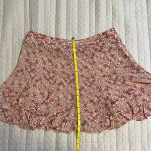 Dress Forum Floral Skirt in Pink and Cream